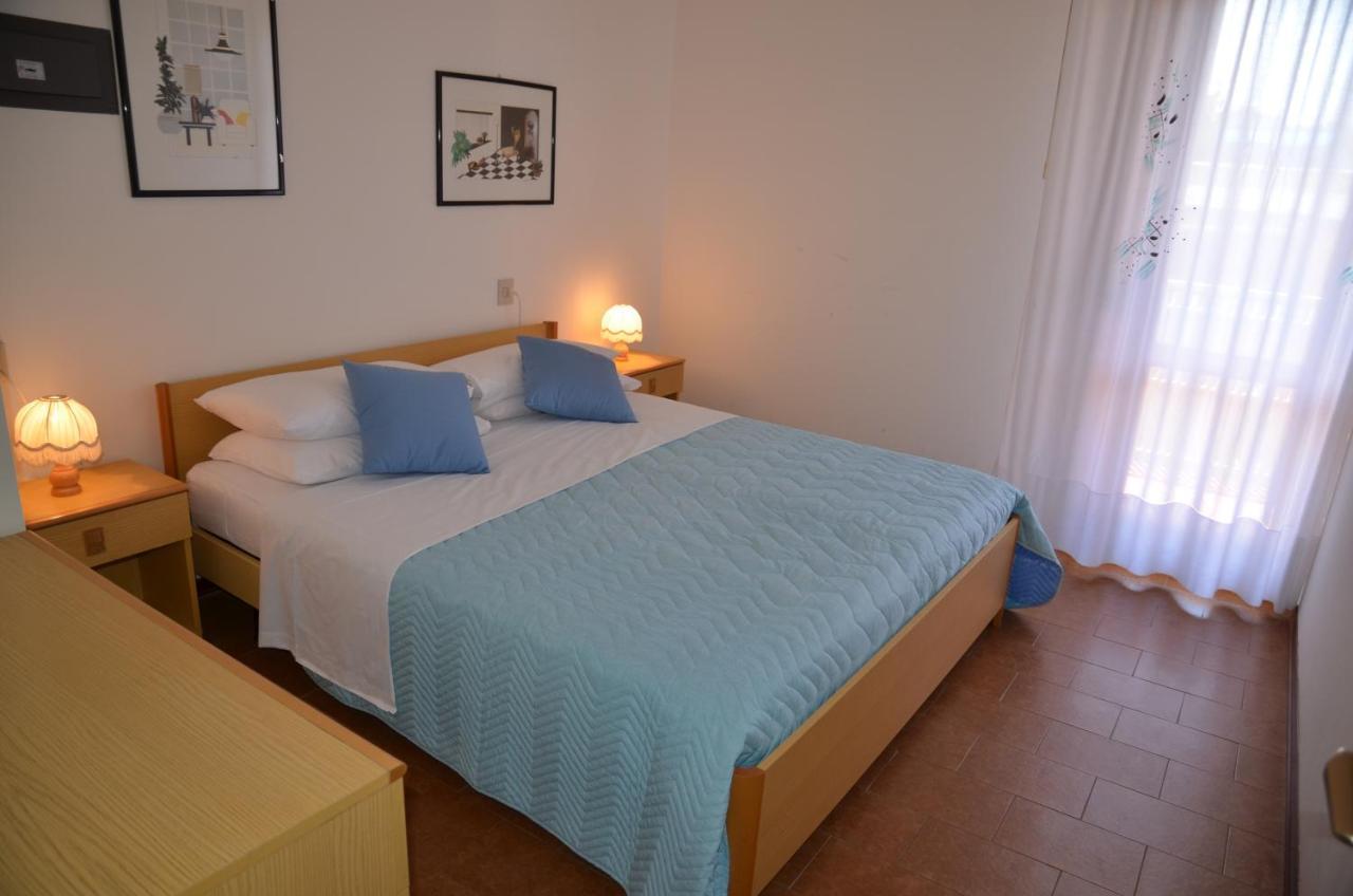 Appartamenti Atlante Bibione Exterior foto